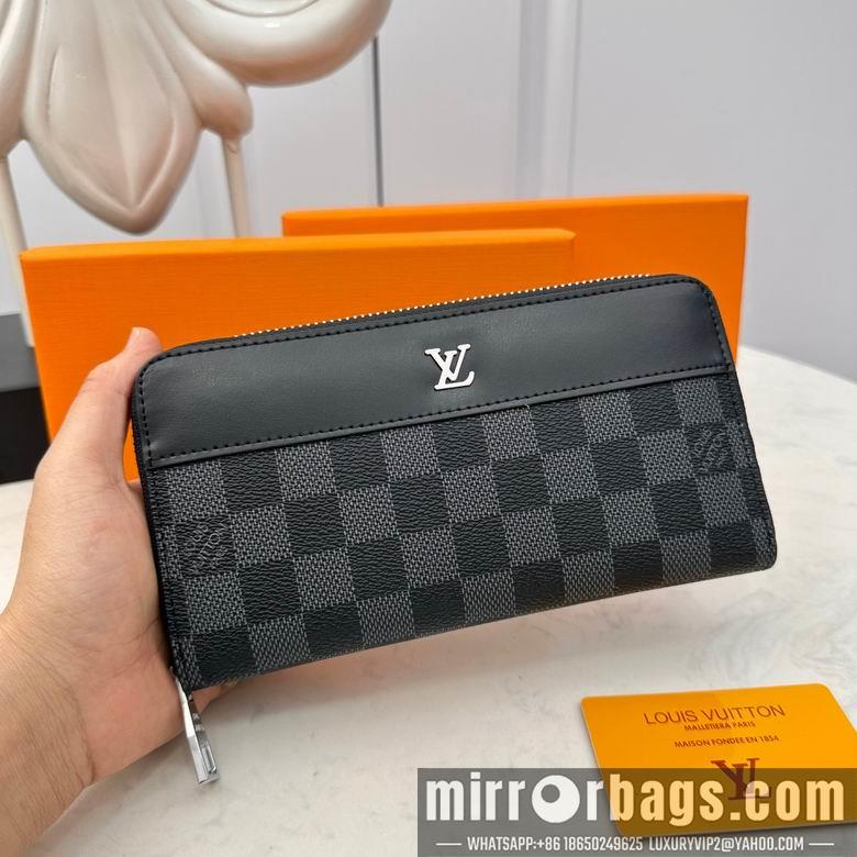 1:1 Louis Vuitton Bags 666067 19X10X2.5cm ZC
