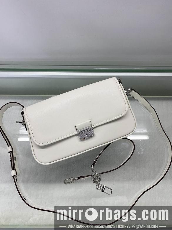 Michael Kors Bags Bradshaw 26X14X4cm 091106 DY 10