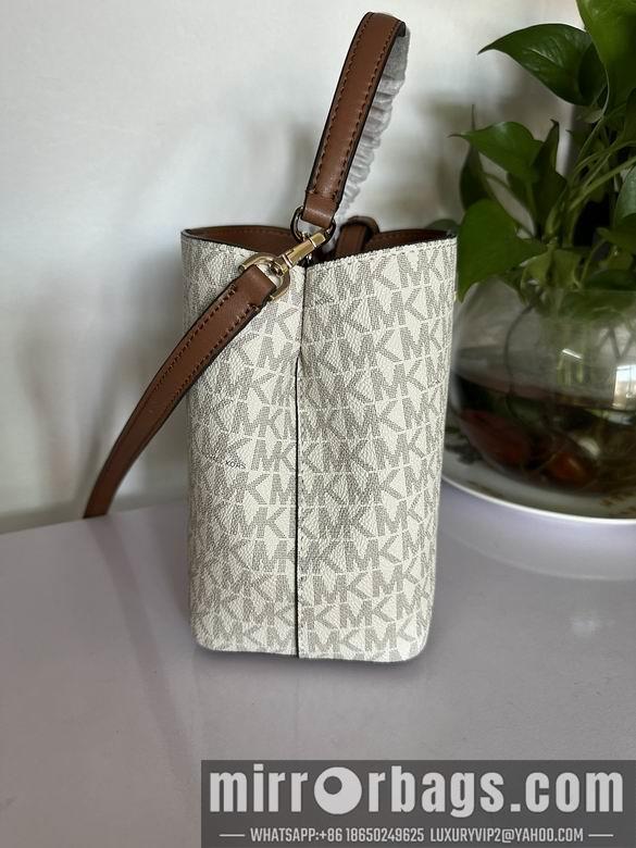 Michael Kors Bags 21X9.5X17.5cm 101601 EY 2colour