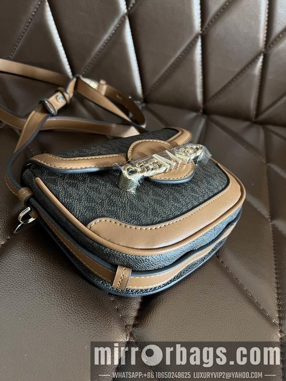 Michael Kors Bags Hally 18X5X14cm 082705 DY 5