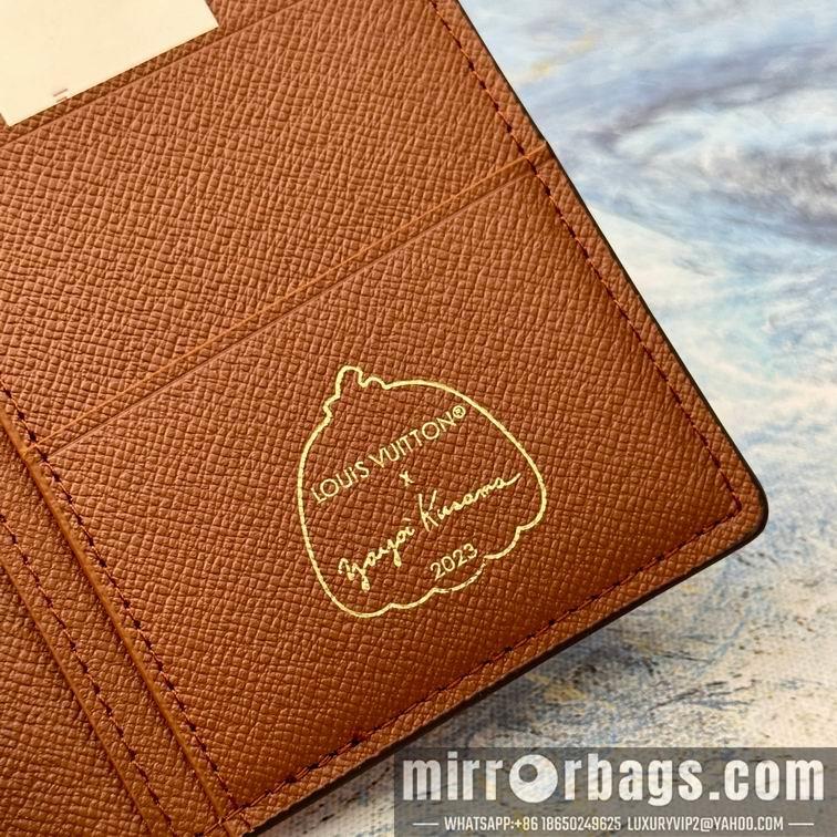 1:1 Louis Vuitton Bags YK Slender M62665 10x19x2cm zy2色