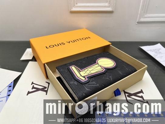 1:1 Louis Vuitton Bags M64502 10x14x2.5cm zy