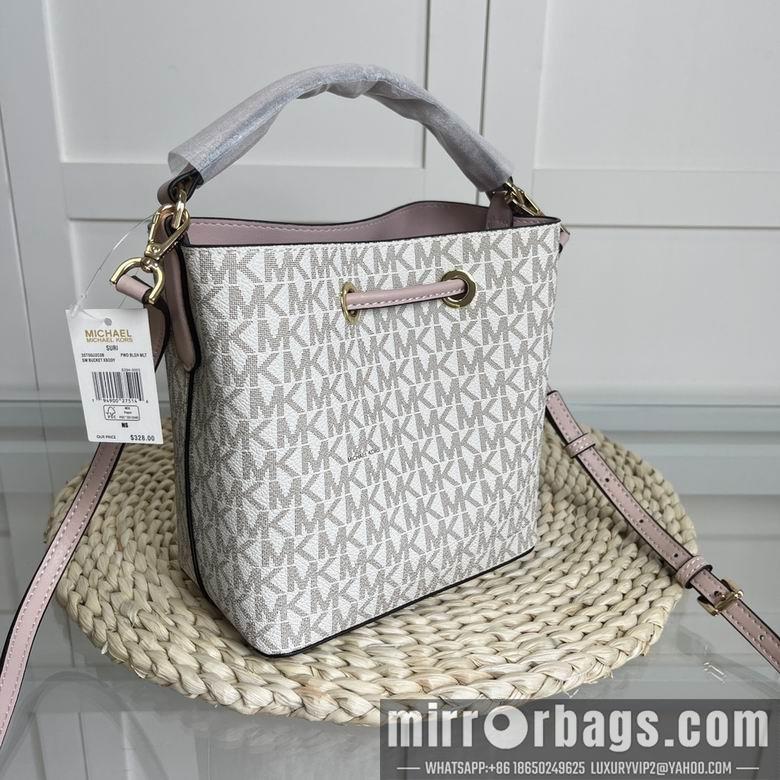 Michael Kors Bags 18X18X10cm 072702 EY 4colour