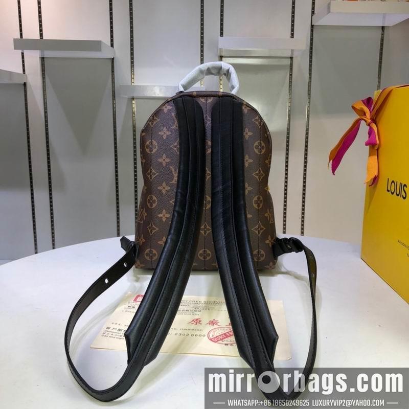 1:1 Louis Vuitton Bags SS M41560