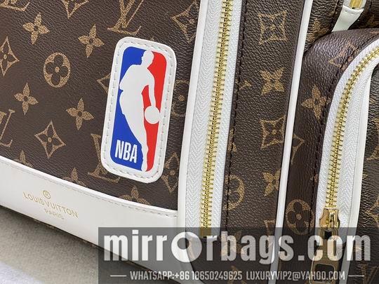 1:1 Louis Vuitton Bags NBA M45581 32x40x13cm cs