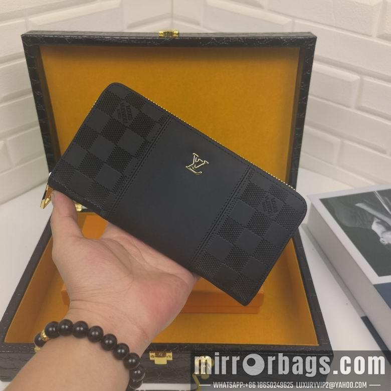 1:1 Louis Vuitton Bags 666068 19X10X2.5cm ZC