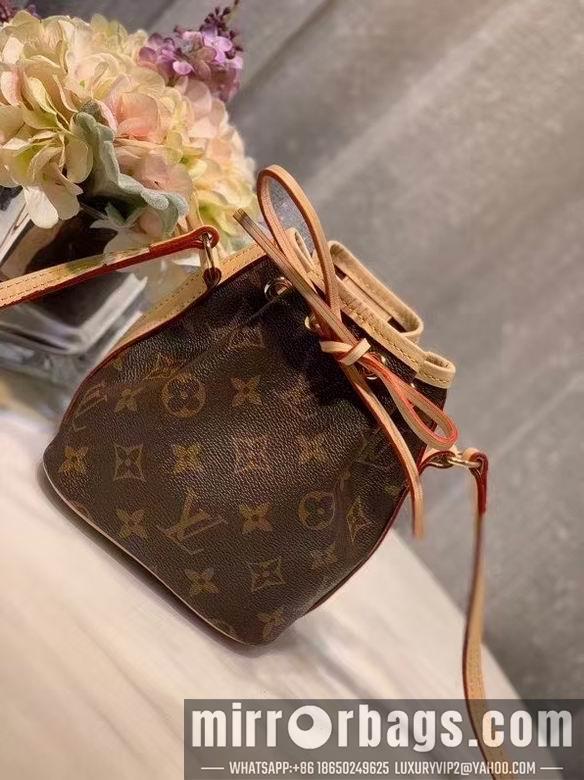 1:1 Louis Vuitton Bags WL22191 17cm
