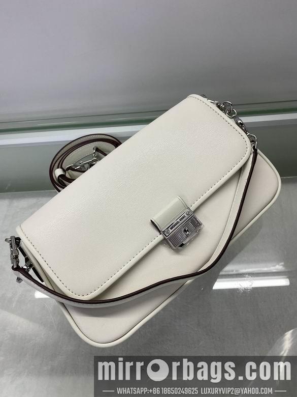 Michael Kors Bags Bradshaw 26X14X4cm 091106 DY 10