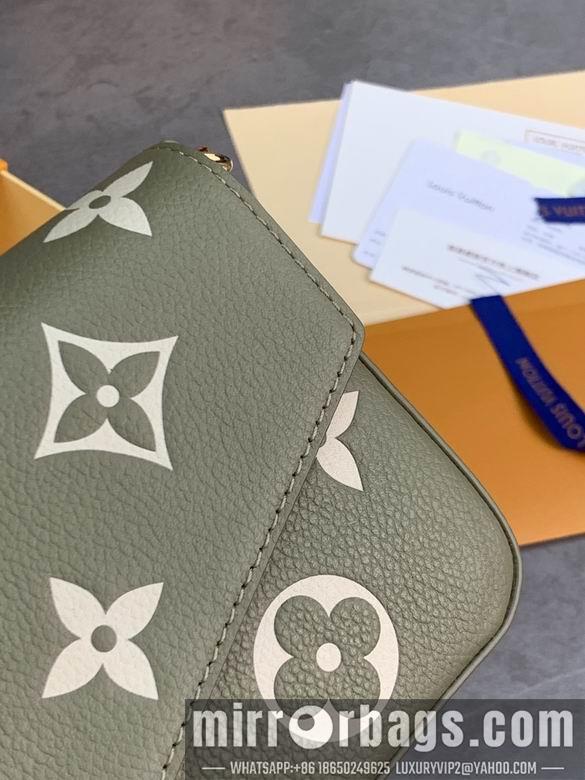 1:1 Louis Vuitton Bags M42480 21X12X3cm