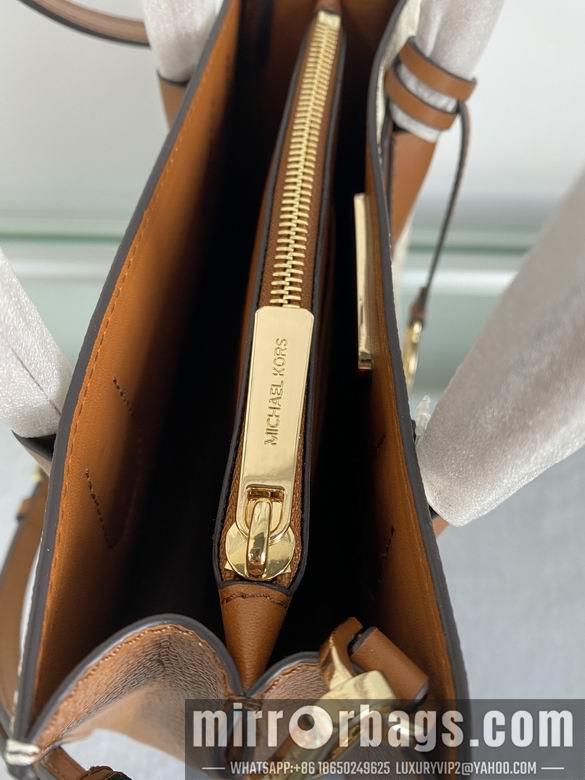 Michael Kors Bags Mercer 22X10X19cm 091104 DY 1
