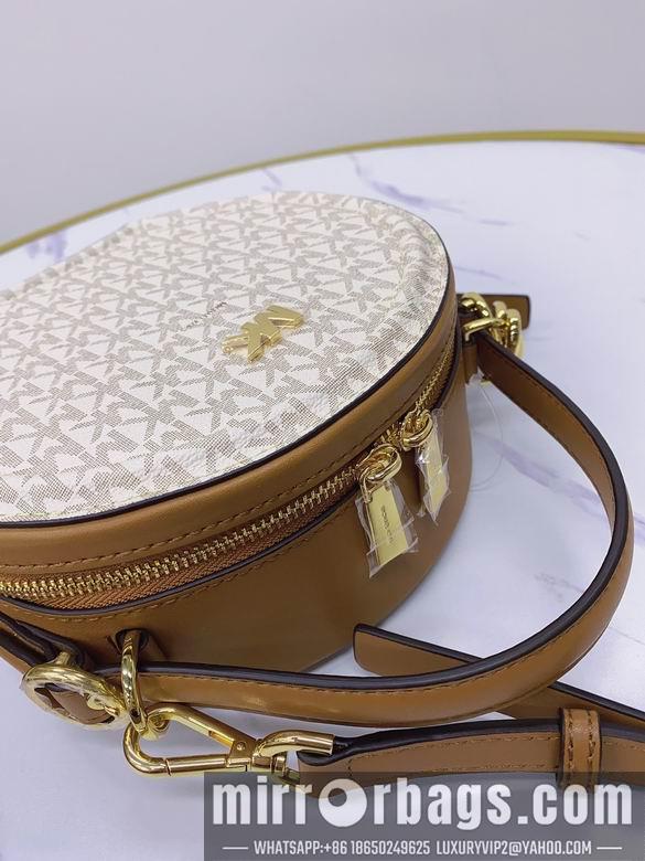 Michael Kors Bags Delaney 21X20X8cm 091107 DY 6