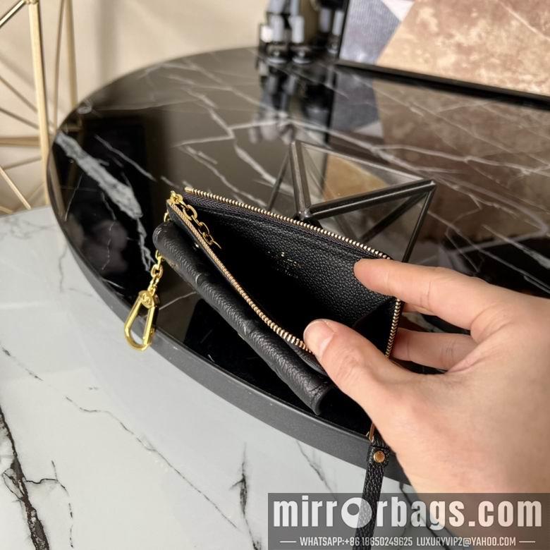 1:1 Louis Vuitton Bags M69421 13X9.5X2.5cm