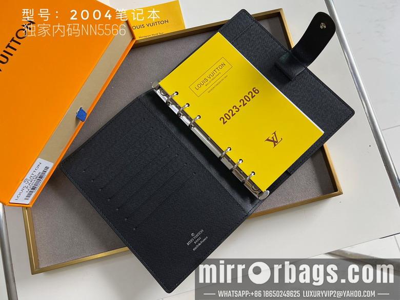 1:1 Louis Vuitton Bags 2004 14x8cm zy4