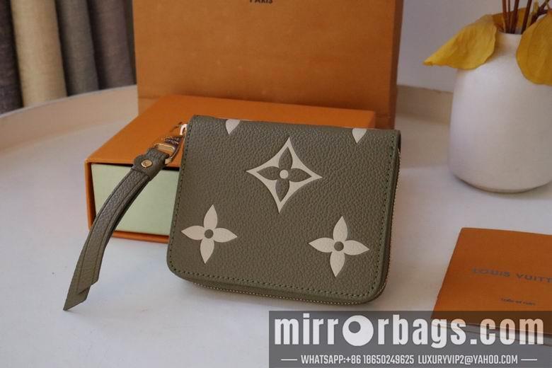 1:1 Louis Vuitton Bags M82448 11X8.5X2cm XM
