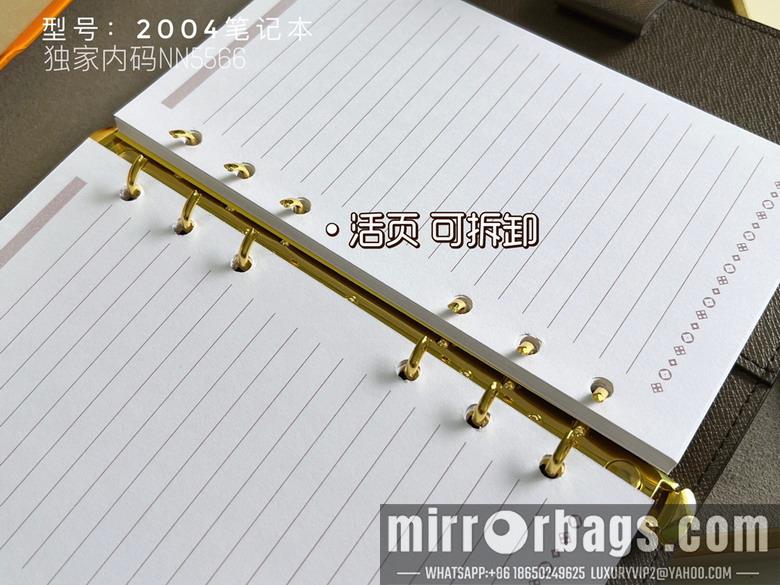 1:1 Louis Vuitton Bags 2004 14x8cm zy3