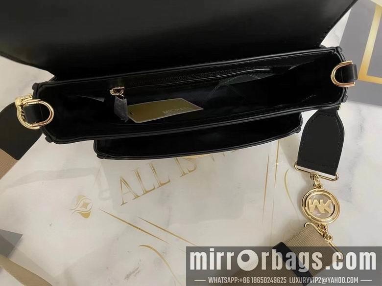 Michael Kors Bags 23X16X5cm 081602 EY 4colour