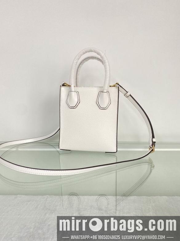 Michael Kors Bags Mercer 15X6X17cm 091103 DY 4