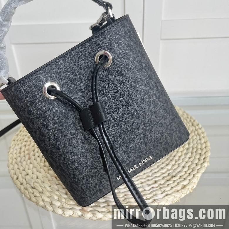 Michael Kors Bags 18X18X10cm 072702 EY 4colour