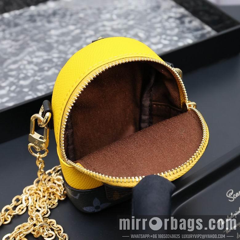 1:1 Louis Vuitton Bags 11X8X4.5cm 082202 XMY