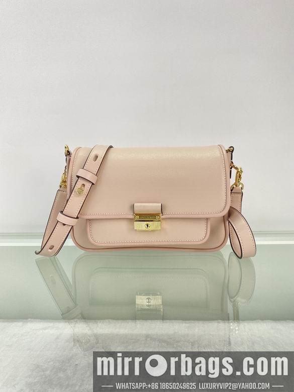 Michael Kors Bags Bradshaw 24X7X16cm 090303 DY