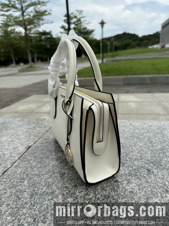 Michael Kors Bags Sheila 24X16X8cm 090914 DY 1