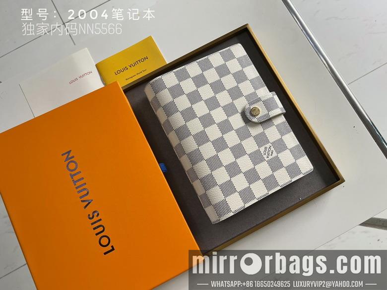 1:1 Louis Vuitton Bags 2004 14x8cm zy2