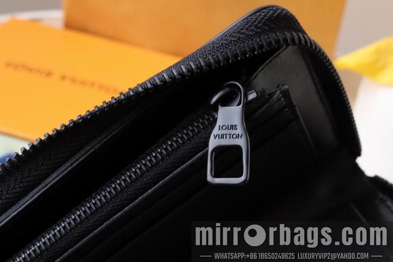 1:1 Louis Vuitton Bags M82820 XM