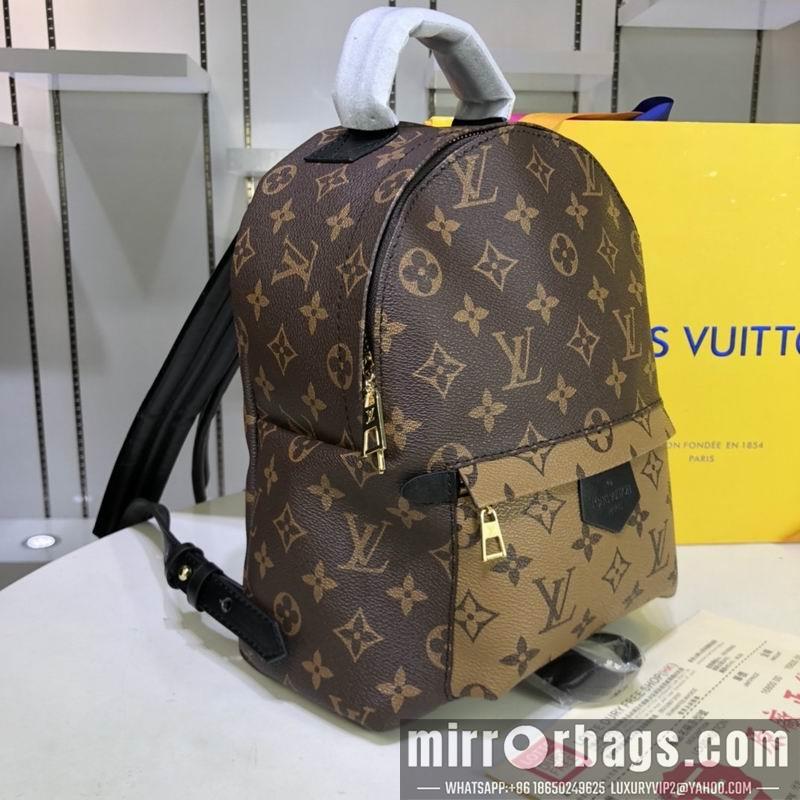 1:1 Louis Vuitton Bags SS M41560