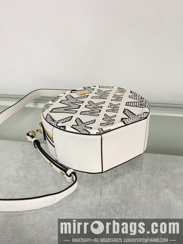 Michael Kors Bags Delaney 21X20X8cm 091107 DY 1