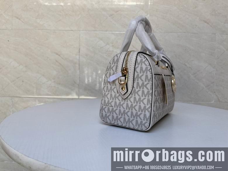 Michael Kors Bags TRAVEL 20X13X10cm 090410 DY 2colour