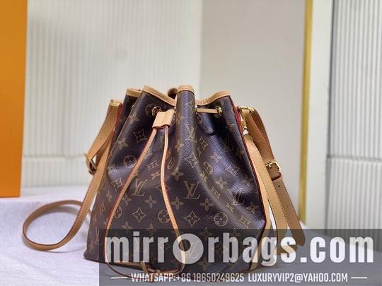 1:1 Louis Vuitton Bags M42224 26x27x18cm ss