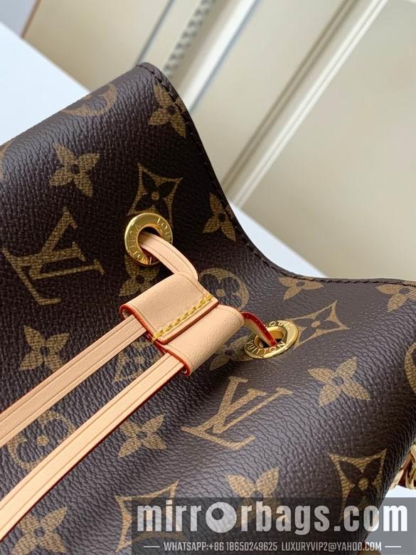 1:1 Louis Vuitton Bags M46581 20X20X13cm XM