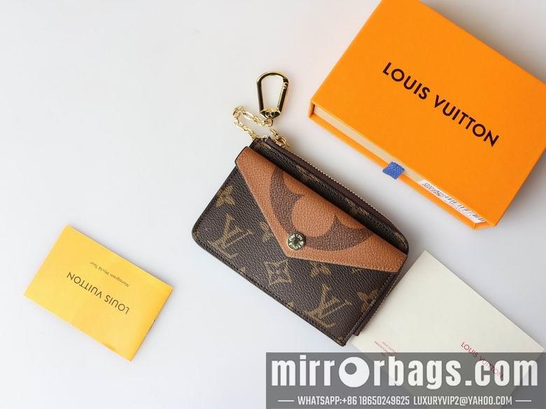 1:1 Louis Vuitton Bags M49431 13X9.5X2.5cm YG 3colour