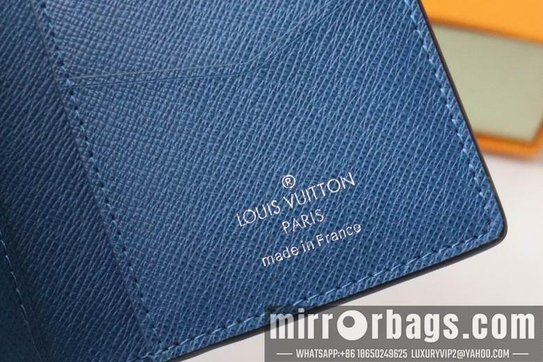 1:1 Louis Vuitton Bags M30985 8X11X1cm YG 3色