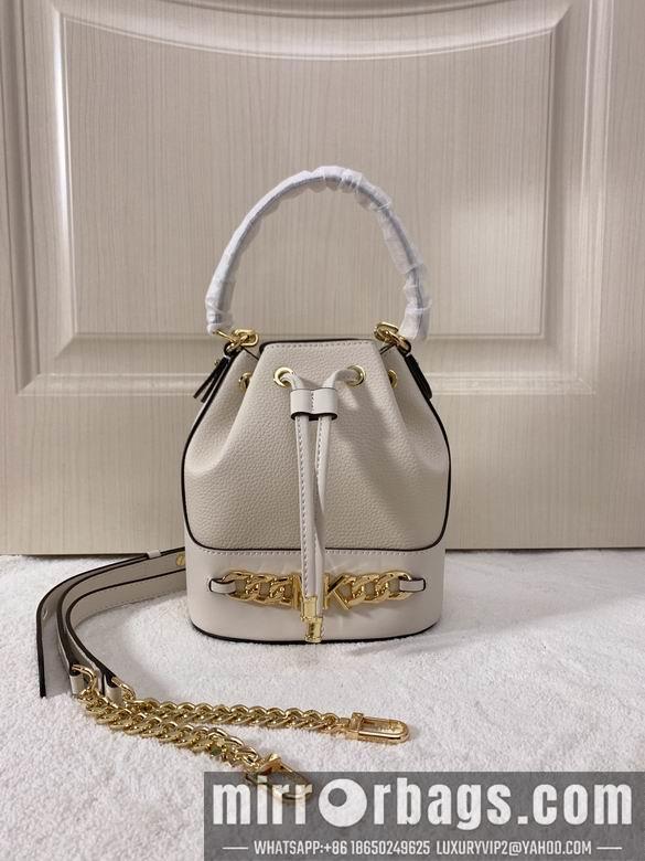 Michael Kors Bags 20X12X20cm 090922 DY 4