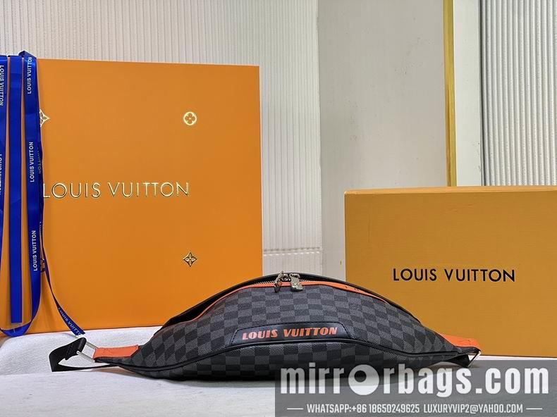 1:1 Louis Vuitton Bags Discovery Bumbag M40161 37x30x6 cm cs