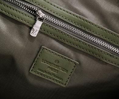1:1 Louis Vuitton Bags M57088 50cm XM 2色