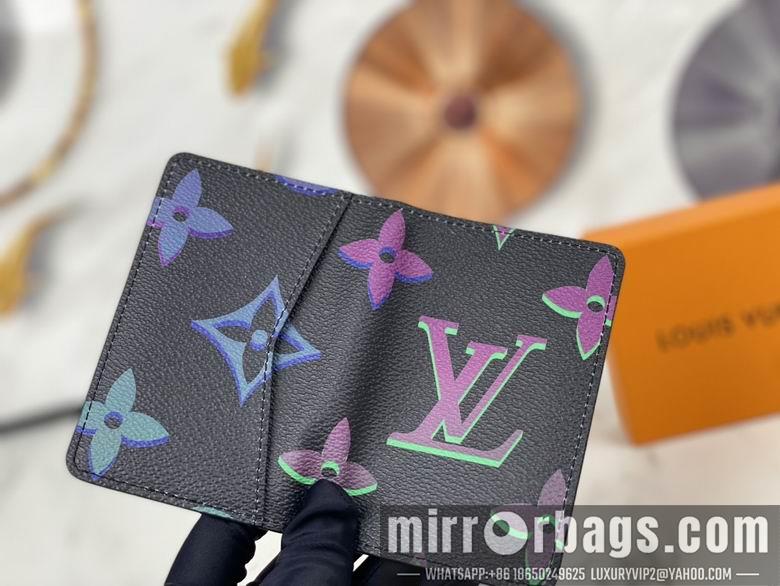 1:1 Louis Vuitton Bags M82372 8X11X1cm
