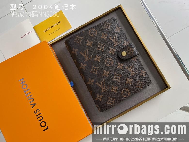 1:1 Louis Vuitton Bags 2004 14x8cm zy1