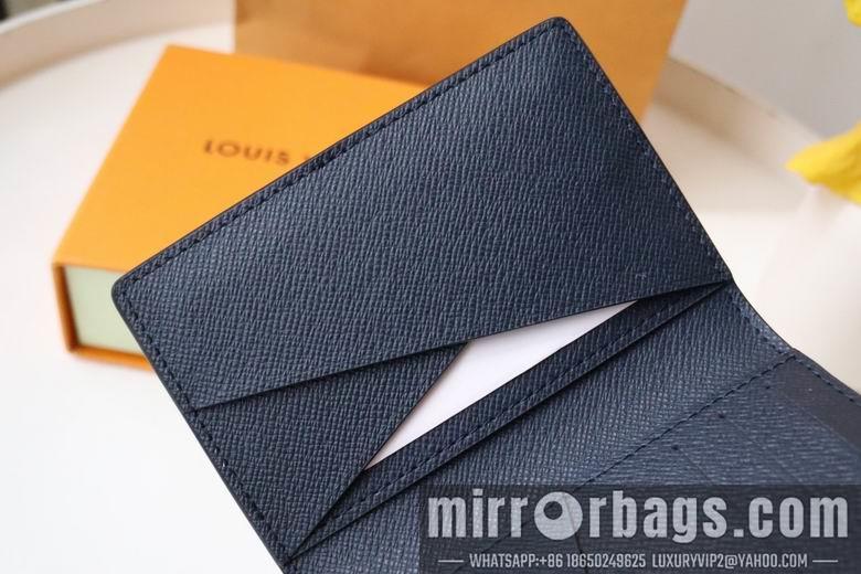 1:1 Louis Vuitton Bags M30985 8X11X1cm YG 3色