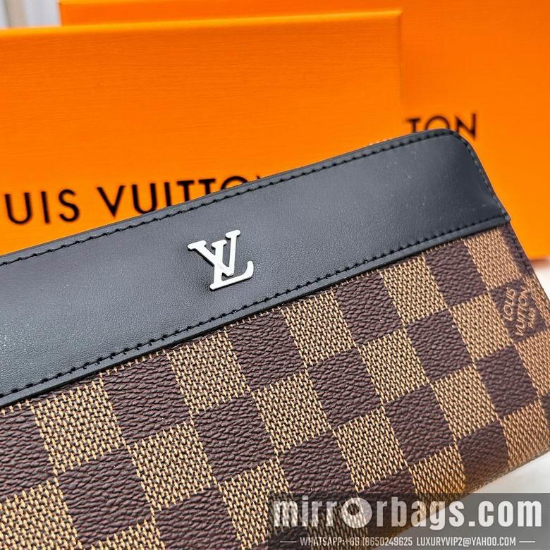 1:1 Louis Vuitton Bags 666065 19X10X2.5cm ZC