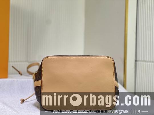 1:1 Louis Vuitton Bags M42224 26x27x18cm ss