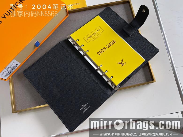 1:1 Louis Vuitton Bags 2004 14x8cm zy7