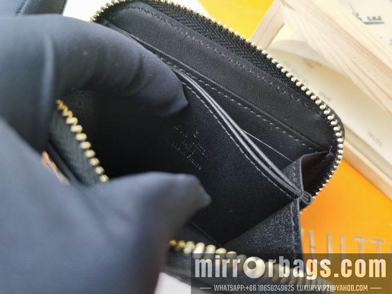1:1 Louis Vuitton Bags M60067 11X8X2cm XM 4colour