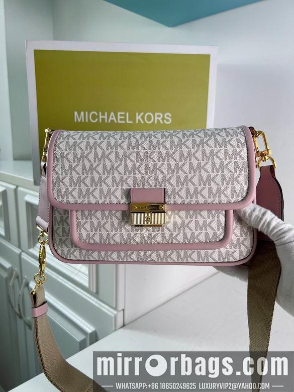 Michael Kors Bags Bradshaw 2101 24X8X16cm DY 2