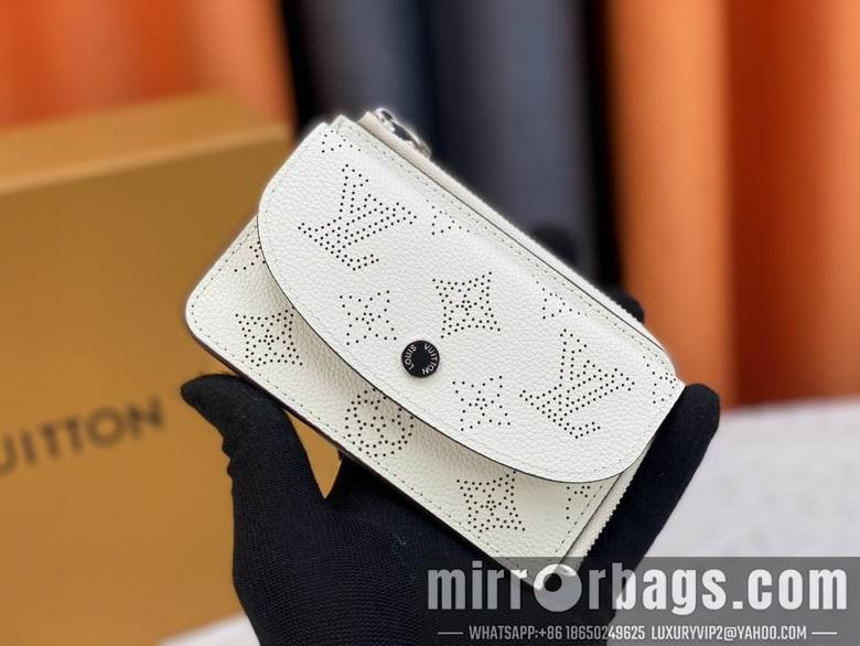1:1 Louis Vuitton Bags M69431 13X9.5X2.5cm YG 3colour