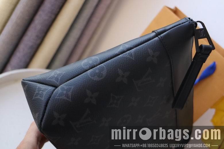 1:1 Louis Vuitton Bags M82543 32X21X8cm XM 3colour