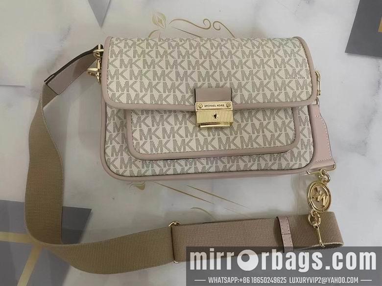 Michael Kors Bags 23X16X5cm 081602 EY 4colour