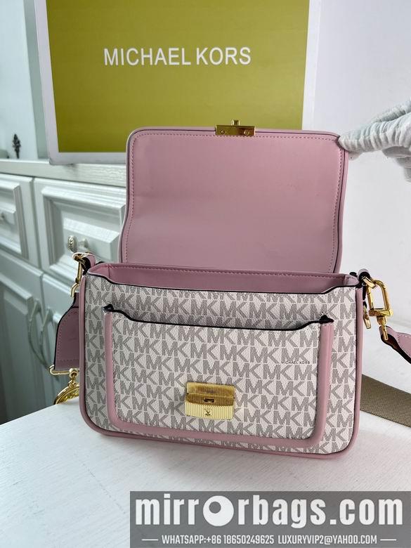 Michael Kors Bags Bradshaw 2101 24X8X16cm DY 2