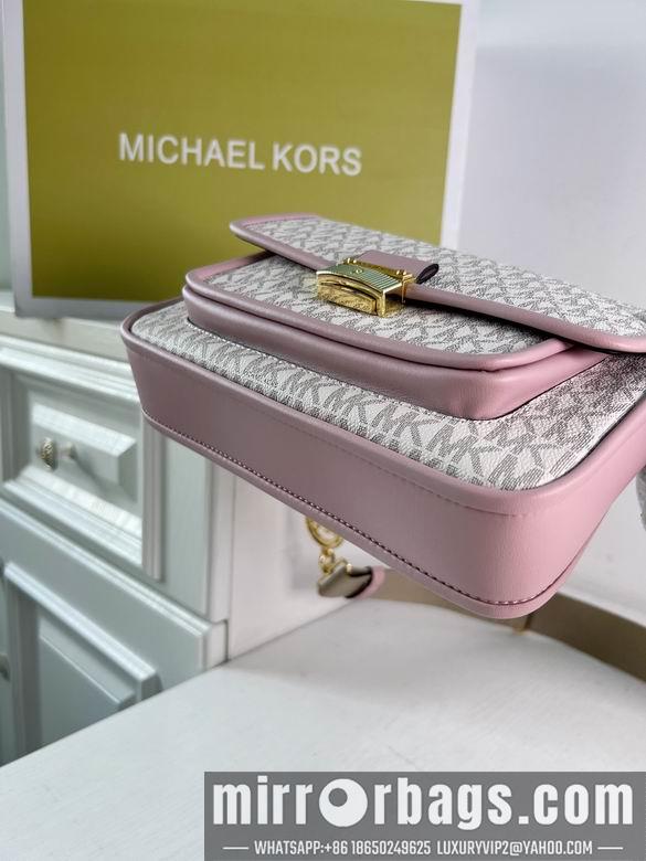 Michael Kors Bags Bradshaw 2101 24X8X16cm DY 2